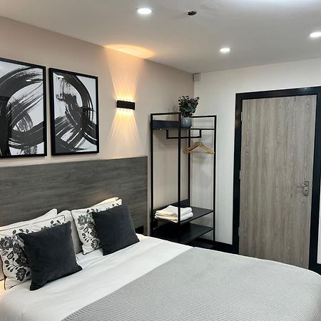 Thandi House Heathrow Airport Ashford  Luaran gambar